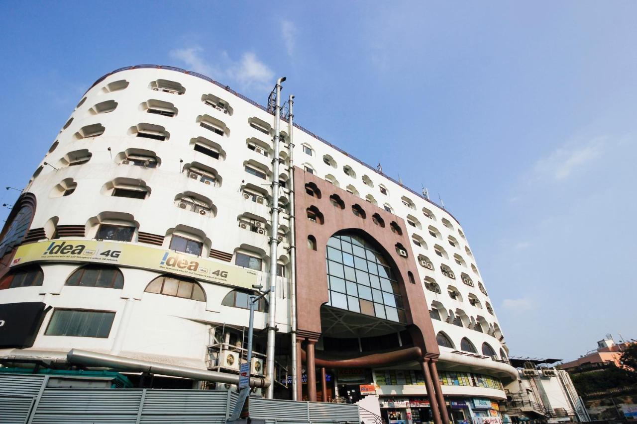 Oyo Hotel Metro International Near Lb Stadium Hyderabad Eksteriør billede