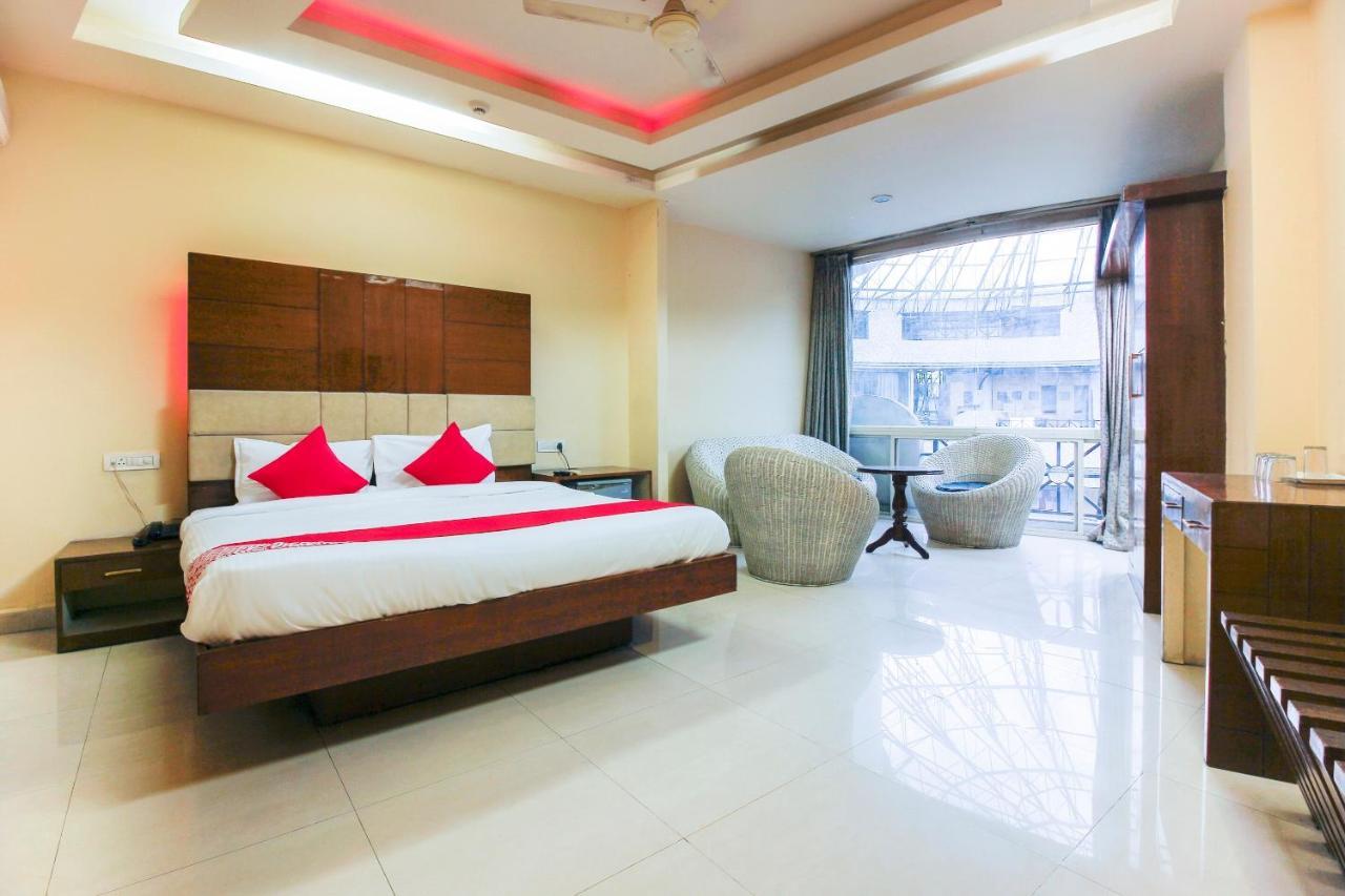 Oyo Hotel Metro International Near Lb Stadium Hyderabad Eksteriør billede