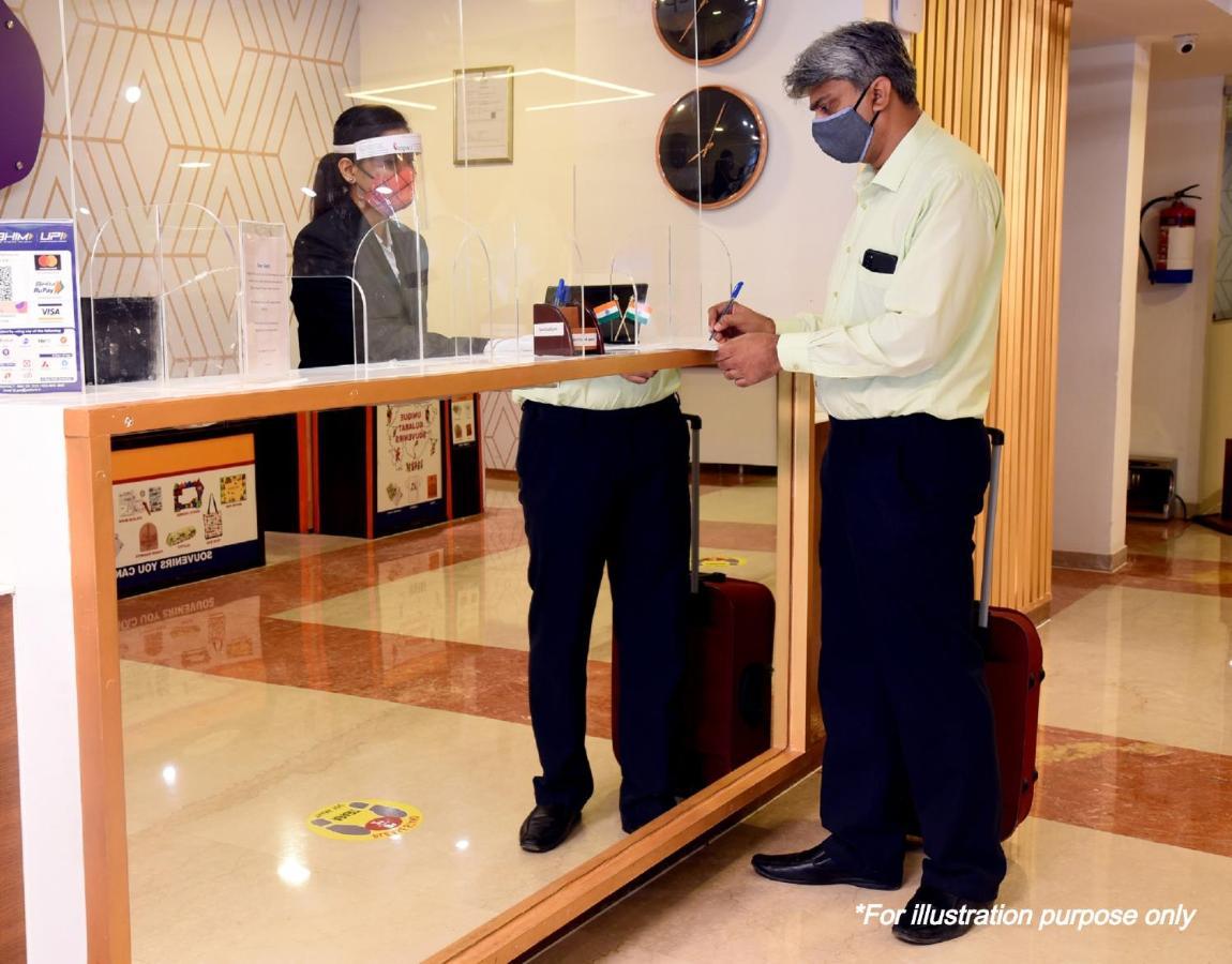 Oyo Hotel Metro International Near Lb Stadium Hyderabad Eksteriør billede