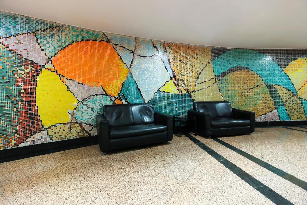 Oyo Hotel Metro International Near Lb Stadium Hyderabad Eksteriør billede